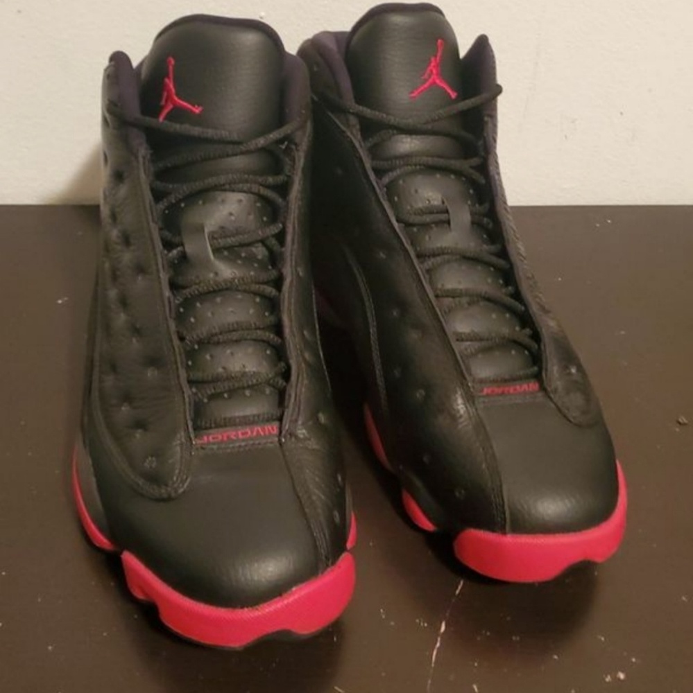Jordan 13 black red